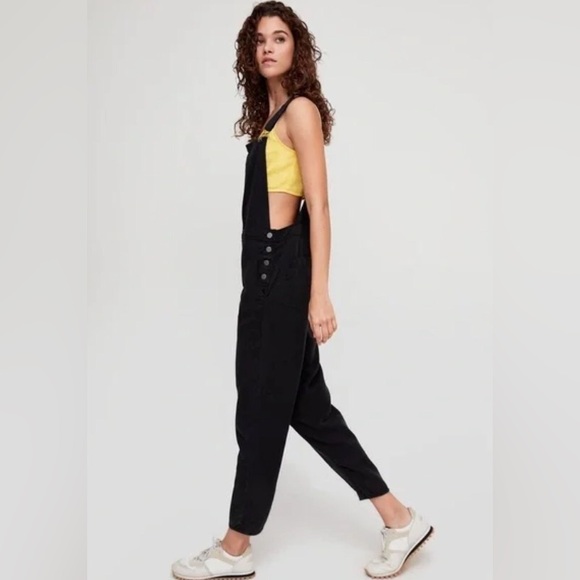 Aritzia Bibbed Overalls White - Picture 13 of 14